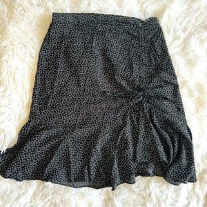 NWT Max Studio Womens XS skirt